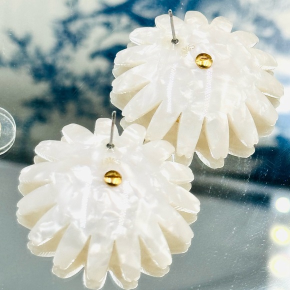 🆕 LELE SADOUGHI 🧿 NWT Daisy Earrings - Picture 10 of 16